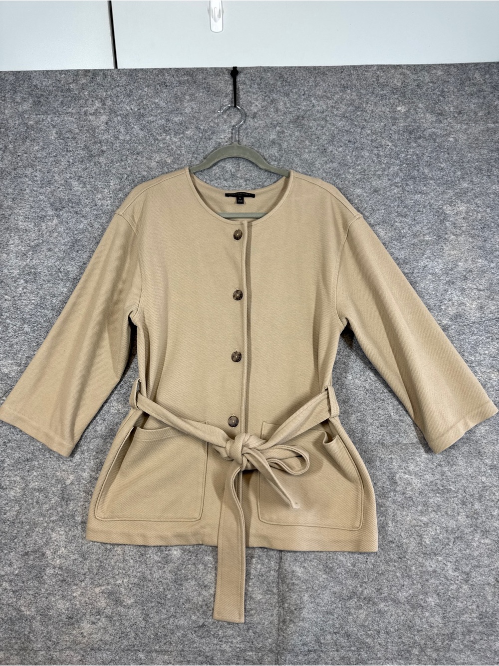 Banana Republic Belted Fall Jacket Beige Medium Minimalist Quiet Luxury Career - Picture 2 of 16